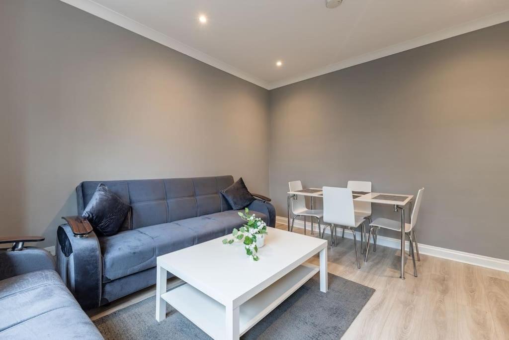 Cozy 3-bedroom Flat In Willesden Londra